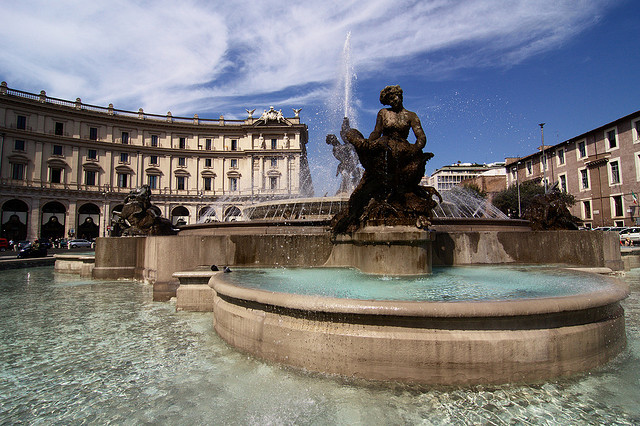 fountain-of-the-naiads-rome