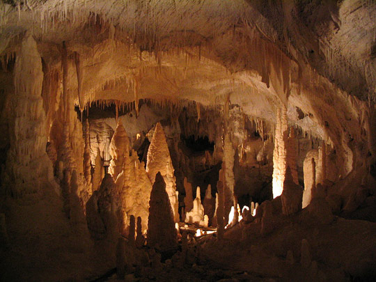 Genga cave