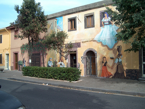 Painted village of Tinnura