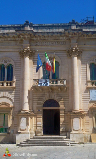 Town hall of Scicli and Commissariato (police station) of 'Vigata' in the Montalbano series. Photo: Slow Italy. 