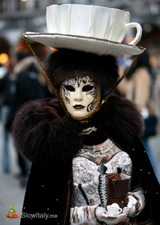 In Intrekking boom Carnival of Venice: history and meaning of the different types of Venetian  masks