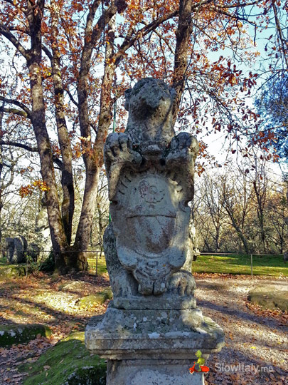 Bear (Orso) with the Orsini coat of arms