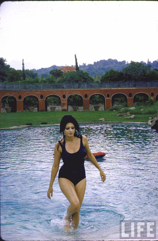 sophia-loren-villa-17