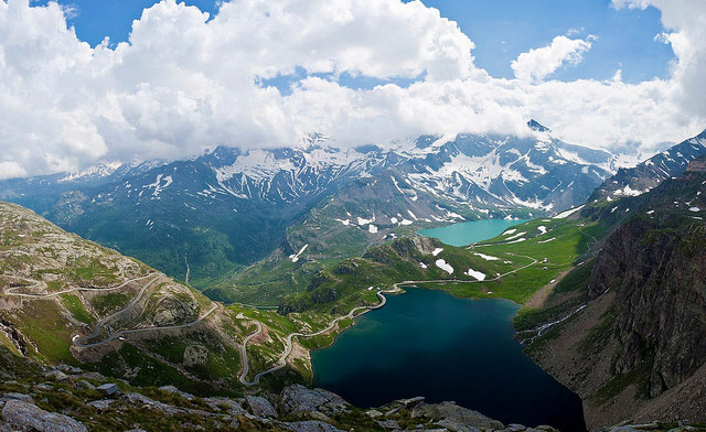 Lago Serrù and Lago Agnel. Nivolet Pass (2,612m), Gran Paradiso National Park. Photo by Soumel Baba.